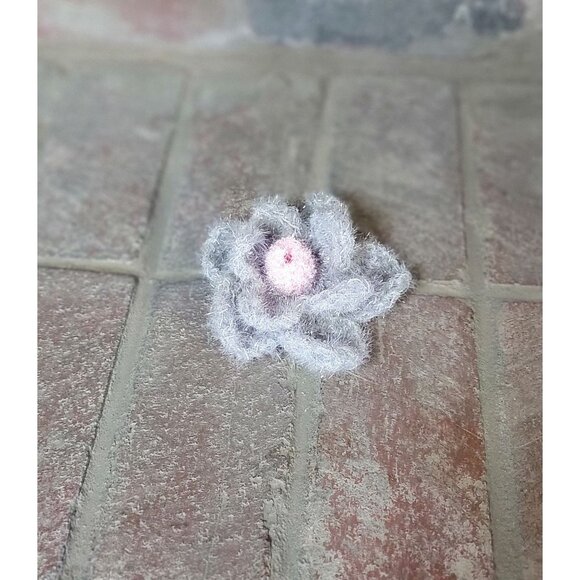 Gray and Pink Flower Scrubby - Picture 5 of 7
